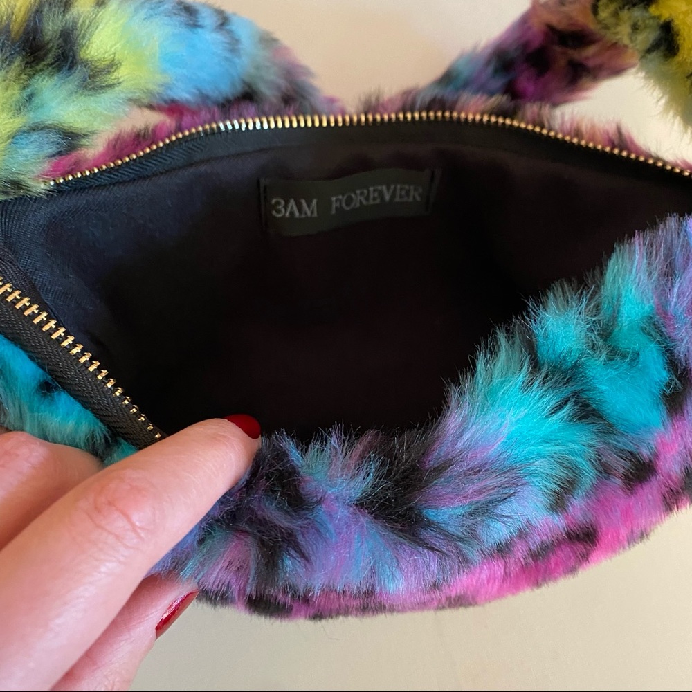 Rainbow Leopard Faux Fur Small Shoulder Bag - Picture 3 of 3